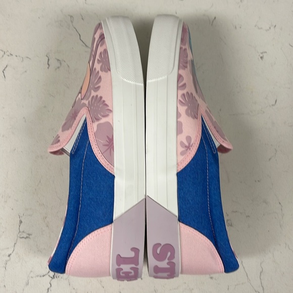 Women’s Disney Stitch Low Top Slip On Sneaker 9 1/2 NWOT Groundup w/lic STITCH - Picture 8 of 16